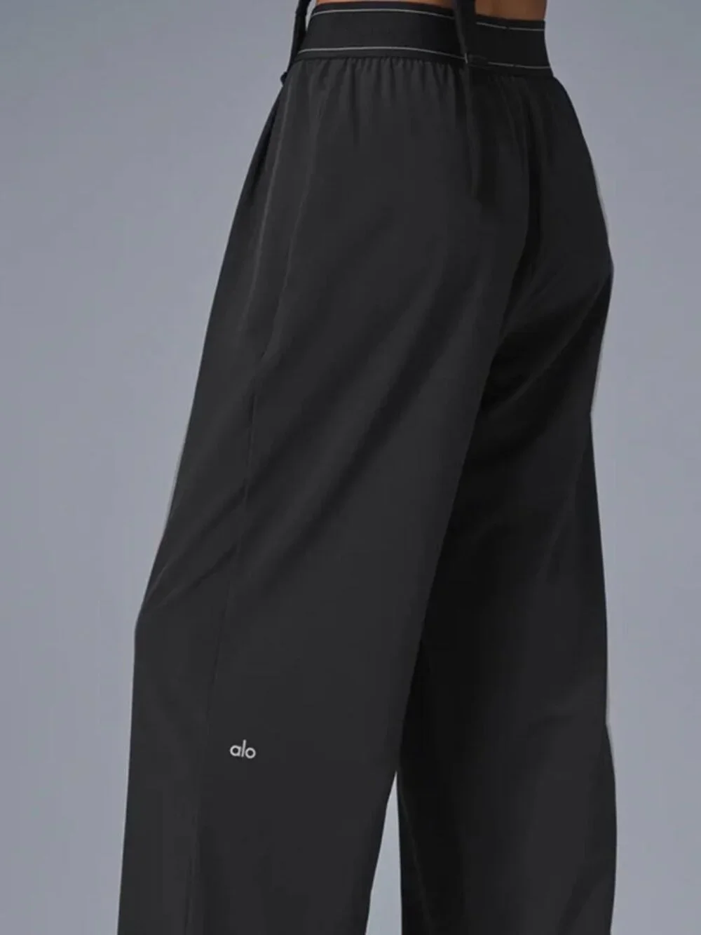 ALO Yoga 😊 Women's Black  High Waist Straight Leg Suit Up Pants 🖤 NWT(30-inch) - Picture 9 of 9